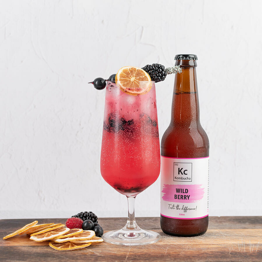 Dark and Stormy kombucha cocktail